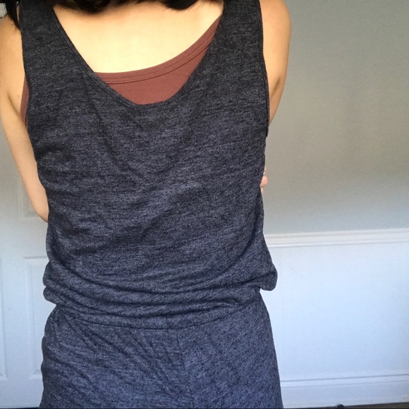 C&C California Romper in Charcoal Grey. Women’s size Small - Picture 2 of 6